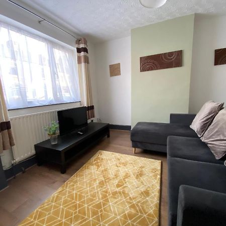 Villa Winstanley House Wellingborough Esterno foto