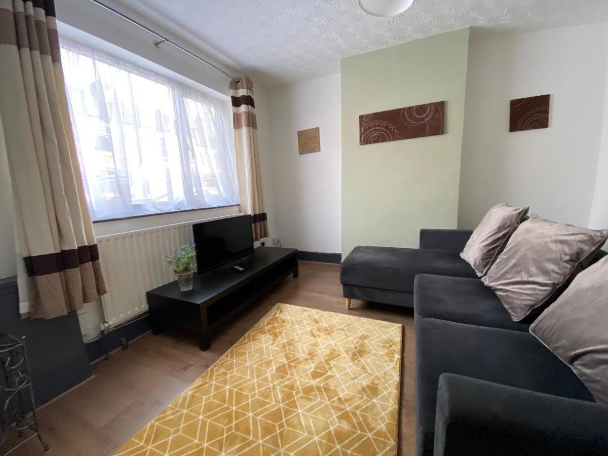 Villa Winstanley House Wellingborough Esterno foto